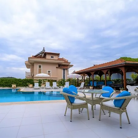 Luxury With Private Pool- Lorraine Fethiye