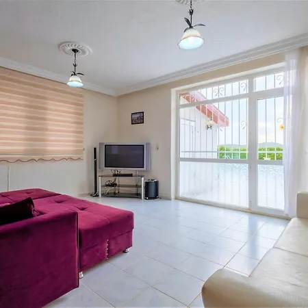 Luxury With Private Pool- Lorraine Villa Fethiye